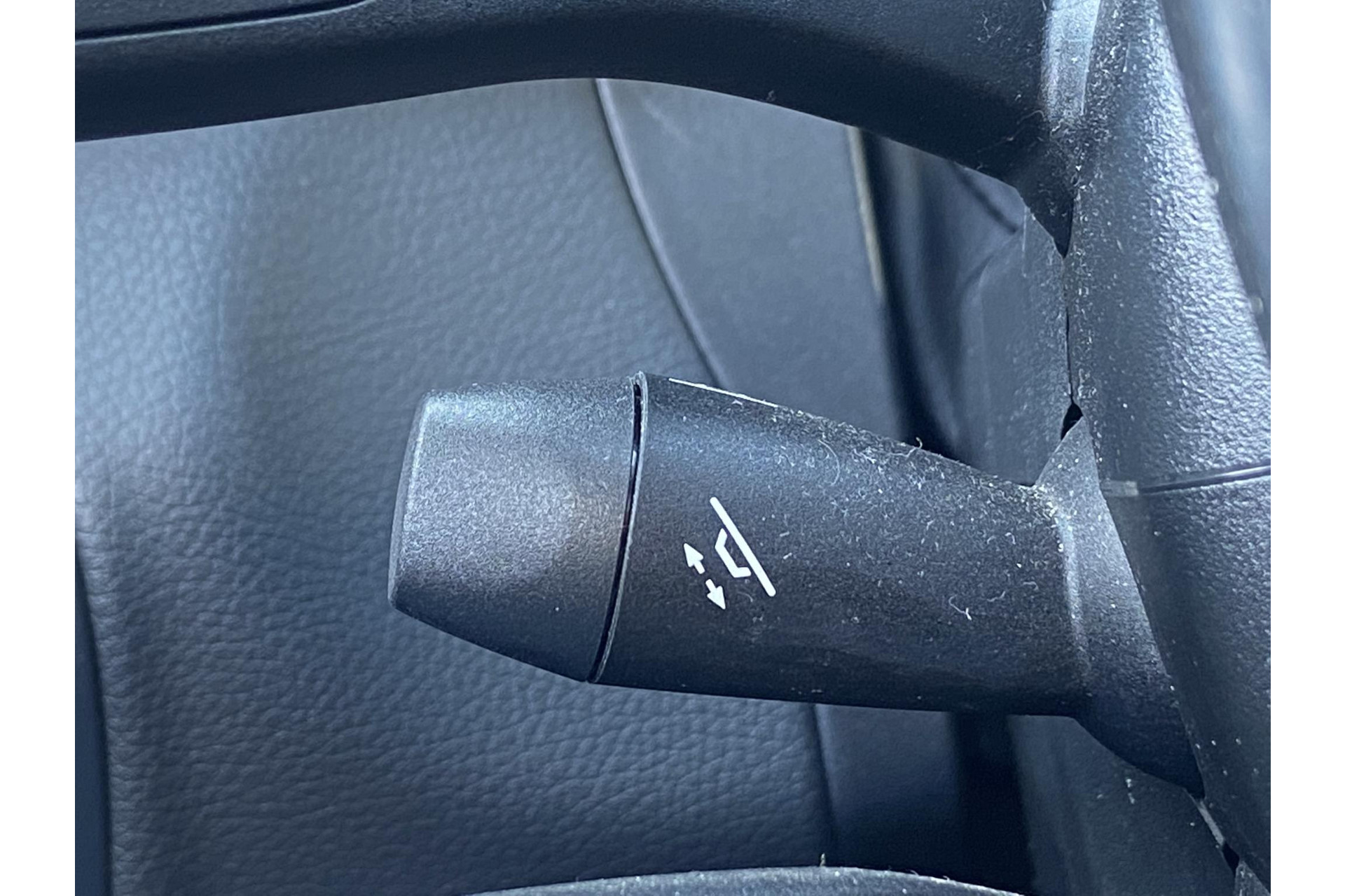 Mercedes-Benz C-Klasse C63S C63 63 S AMG*HUD*IWC*PANO*LED*CARBON*DISTR+